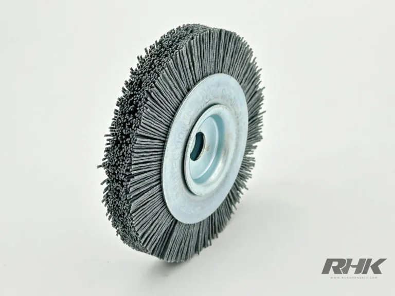 แปรงล้อขนไนลอนผสมสารขัด Abrasive brush deburring