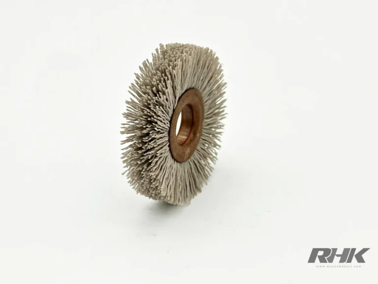 แปรงล้อขนไนลอนผสมสารขัด Abrasive brush deburring