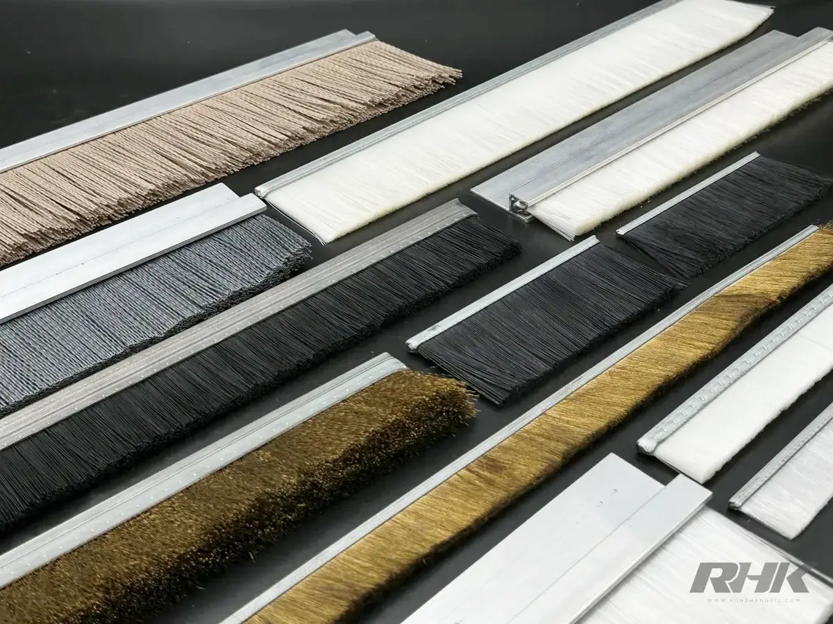 แปรงแถบ, แปรงราง Strip brush
