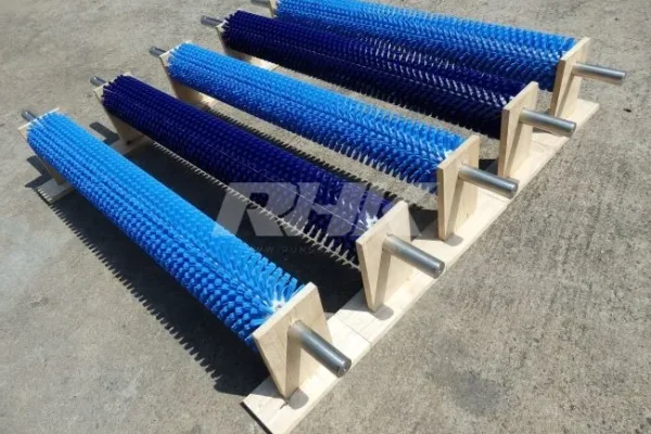 แปรงลูกกลิ้งทำความสะอาด Cleaning roller brush