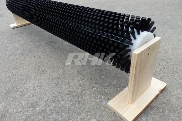 แปรงลูกกลิ้งไม่รวมเพลา Roller brush shaft not included